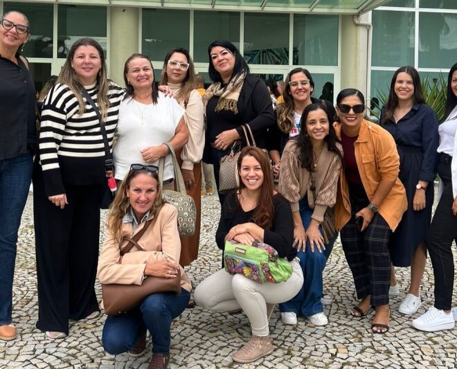 Professores de Ilhabela participam de evento educacional ino...