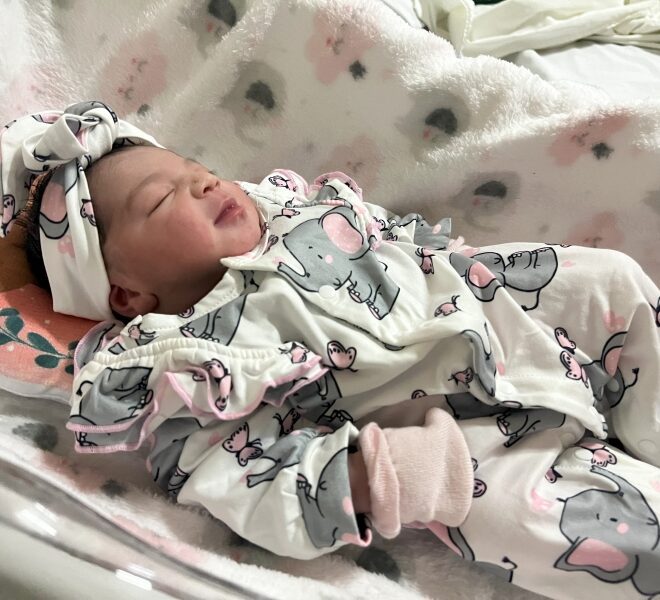 Chloe nasce como a primeira Ilhabelense de… em Ilhabel...