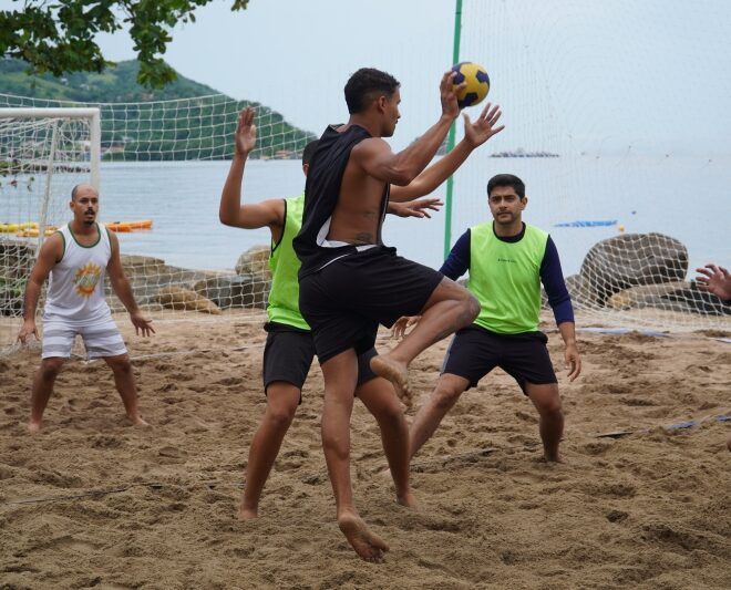 Ilhabela festeja o verão com atrações imperdíveis.