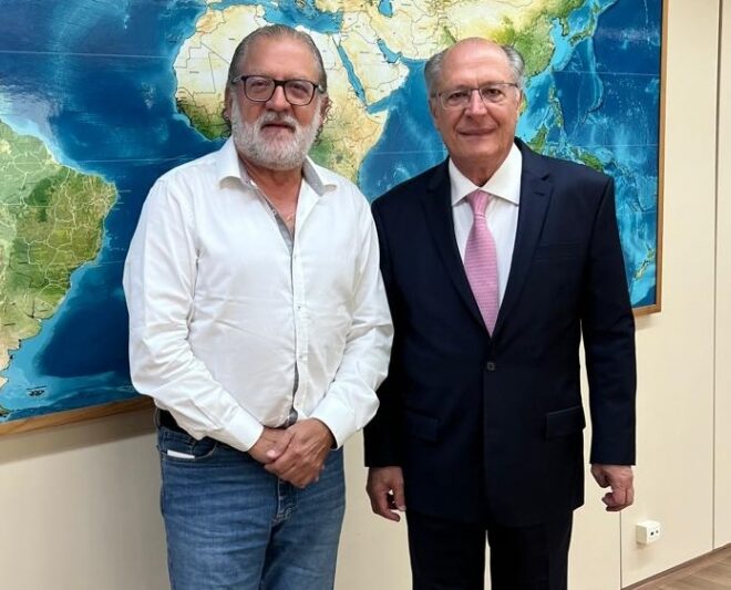 Prefeito de Ilhabela participa de evento importante para o m...