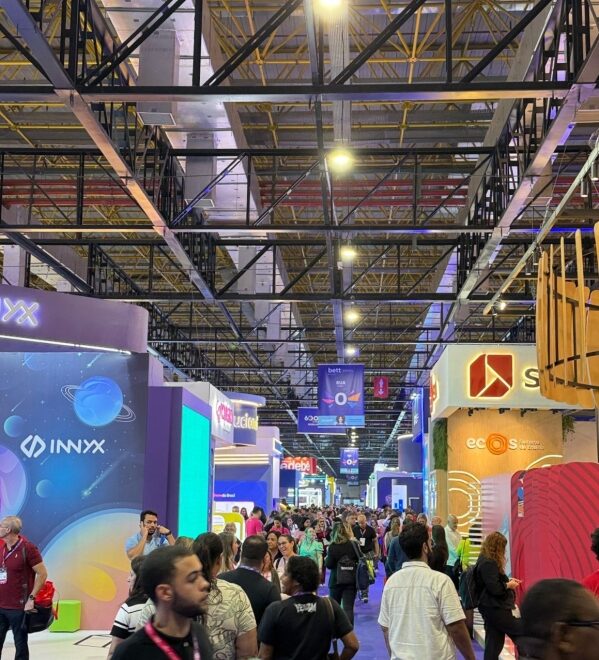 Ilhabela se destaca no maior evento de turismo do Brasil.