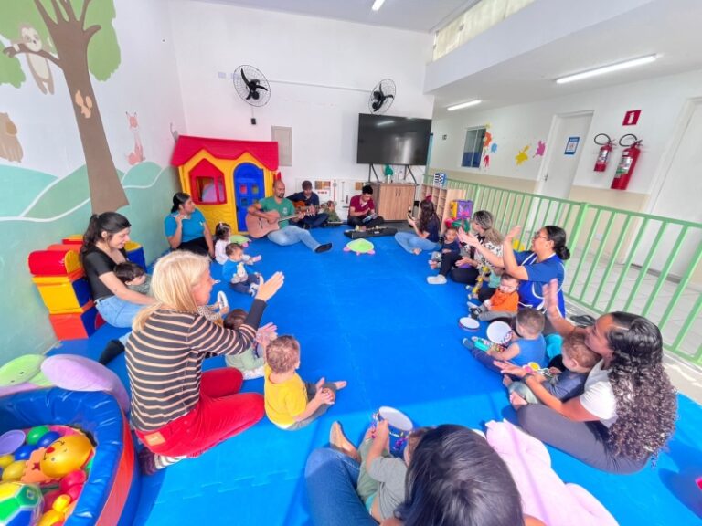 Projeto ‘Era uma vez… nossa infância’ Engaja Escolas d...