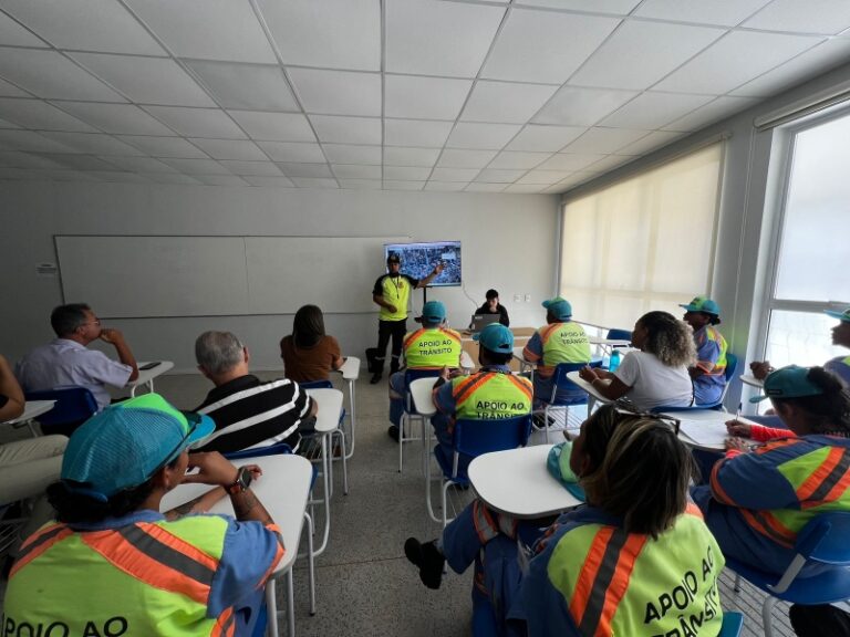 Ilhabela: Oficina para Melhorar Logística da Balsa