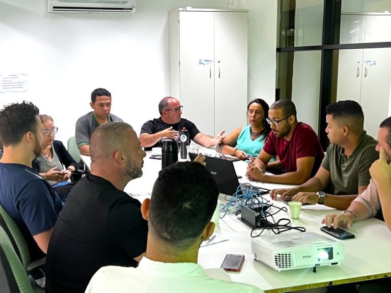 Ilhabela: Secretarias Unificam Ações para Fortalecer a Educa...