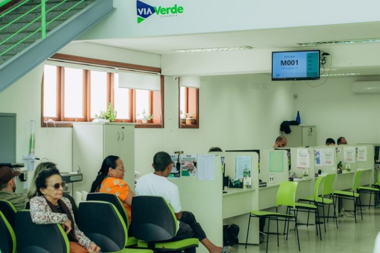Ilhabela: Quase 100 Vagas de Emprego para Todos os Níveis de...