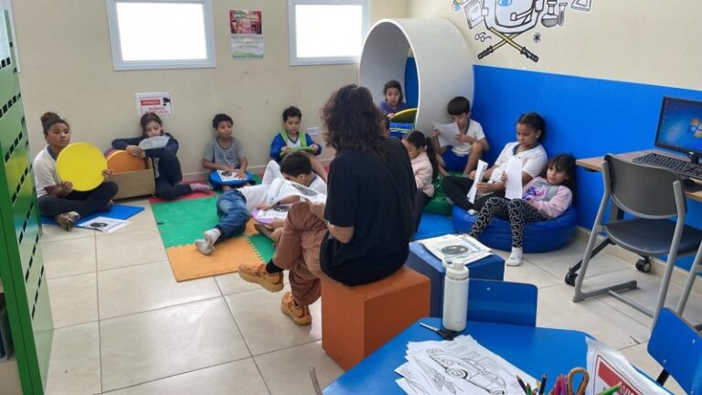 Semana de Experiências Incríveis para Alunos da E.M. Prefeit...