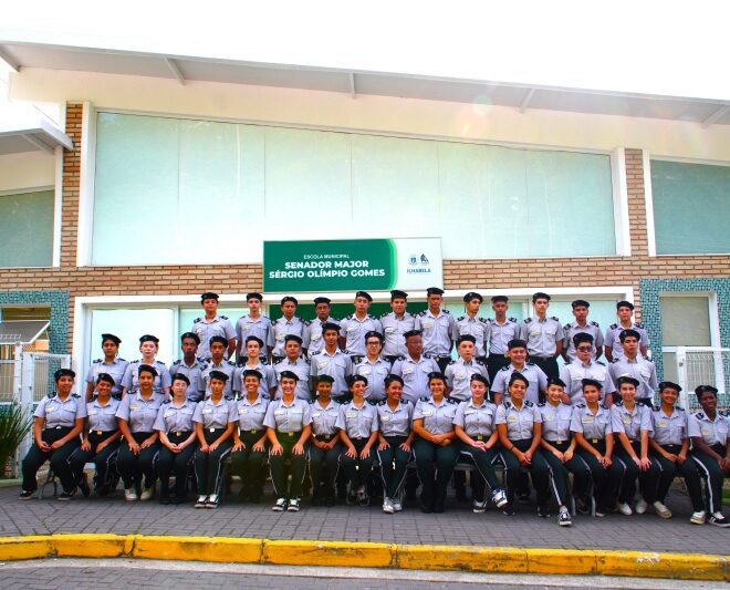 Ilhabela Forma Alunos de Escolas Cívico-Municipais e Lança N...