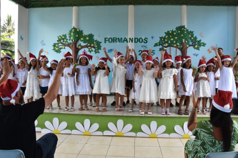 Ilhabela forma 1.427 alunos e registra avanços na educação m...