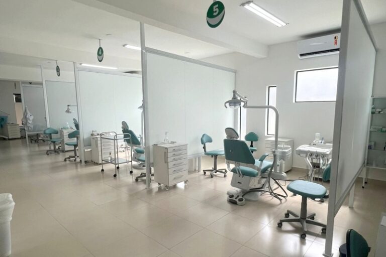 Atendimento Odontológico de Urgência em Ilhabela: Natal Sem ...