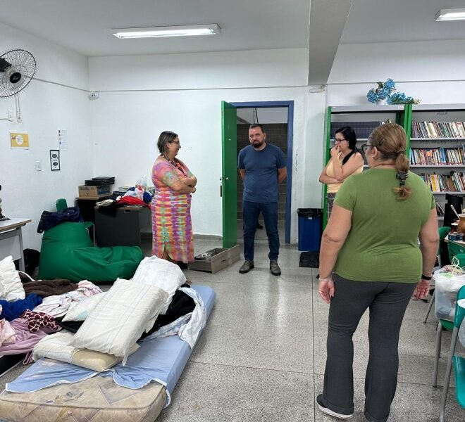Ilhabela: Escolas Distribuem Kits Alimentares a Famílias em ...