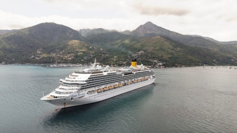 Ilhabela: Escalas Extras do Costa Favolosa e MSC Sinfonia
