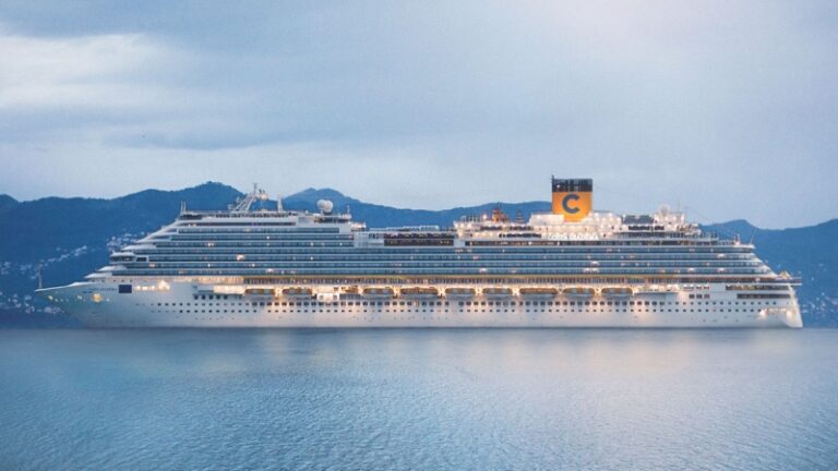 Cruzeiros em Ilhabela: Maiores Navios do Brasil com 12 mil P...
