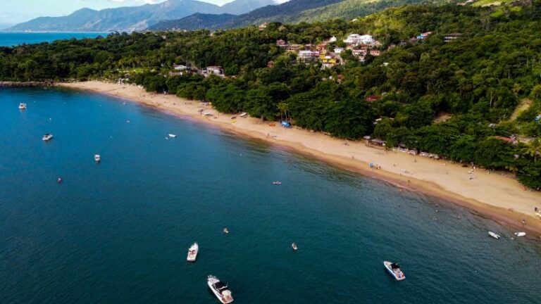 Ilhabela Autoriza Comércio Ambulante na Orla para o Verão