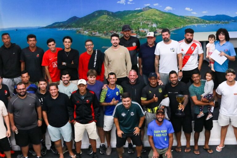 Beach Soccer: Grupos definidos e primeira rodada começa nest...