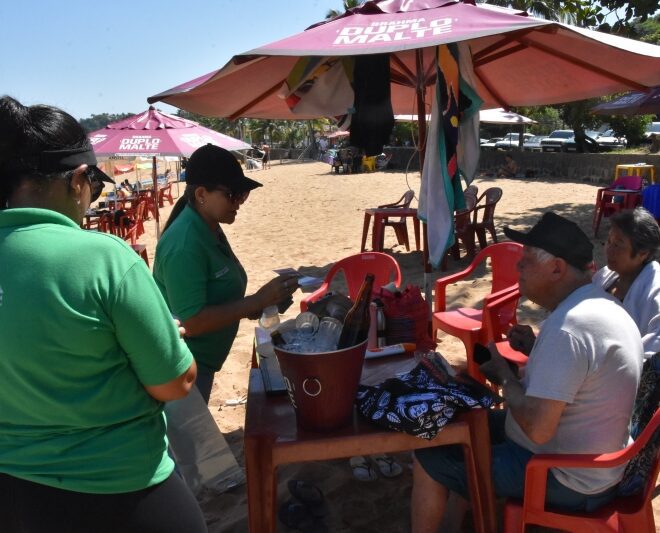Verão Sustentável: Conscientização Ambiental na Praia Grande