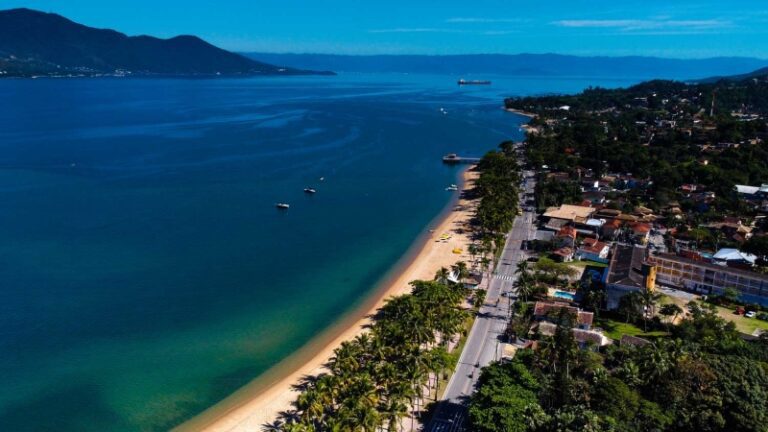Ilhabela: Novas Regras para Mesas e Cadeiras nas Praias