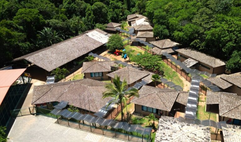 Ilhabela Recebe Selo Prata em Alfabetização Nacional