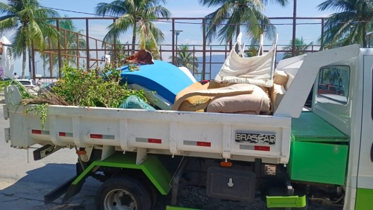 Bota-fora da Prefeitura acontece na Região Sul de Ilhabela