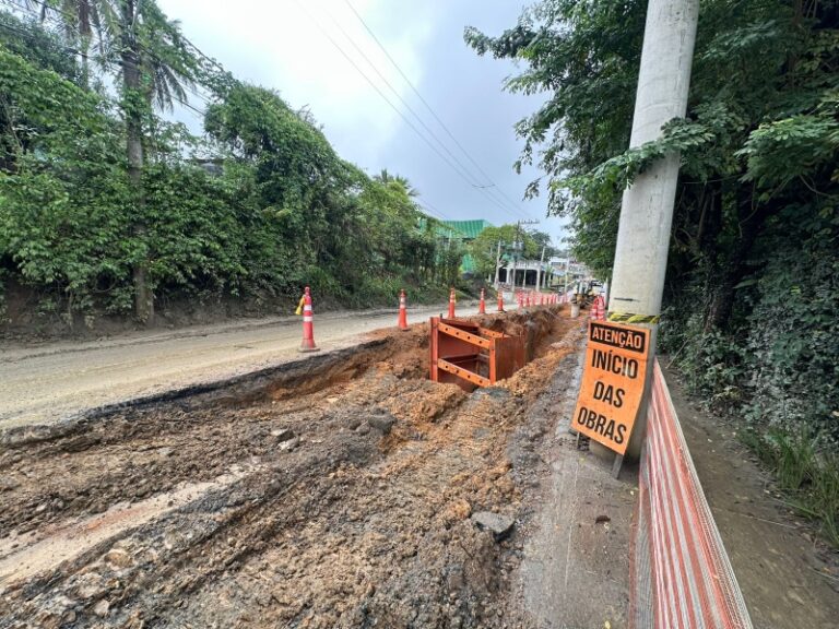 Drenagem na Avenida Riachuelo: Desafios no Solo Rochoso
