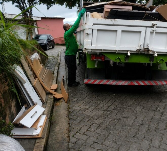 Ilhabela Promove Bota-Fora na Barra Velha