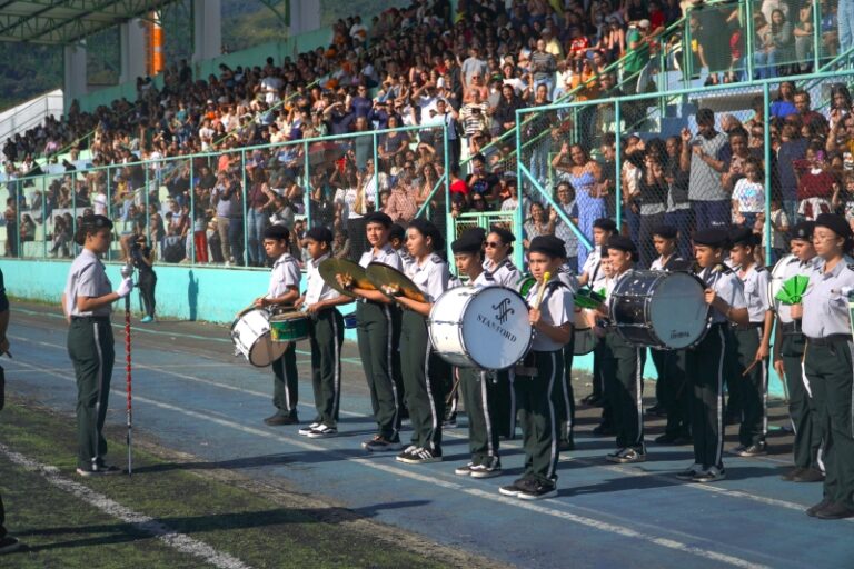 Festival de Fanfarras em Ilhabela: Tradição Cívica com Mais ...