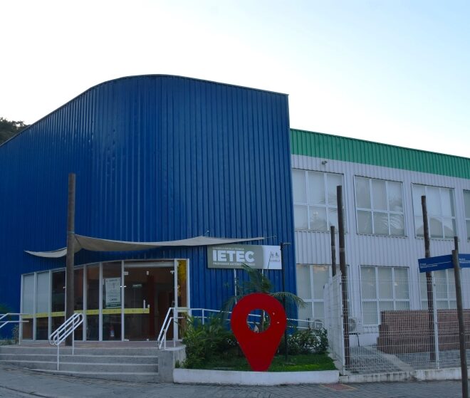 Pré-inscrições Abertas: Cursos de Inglês e Espanhol no IETEC