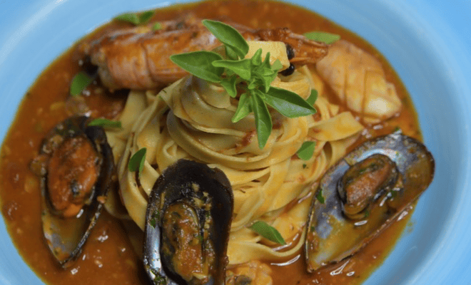 Descubra a Gastronomia Caiçara de Ilhabela: Sabor e Tradição