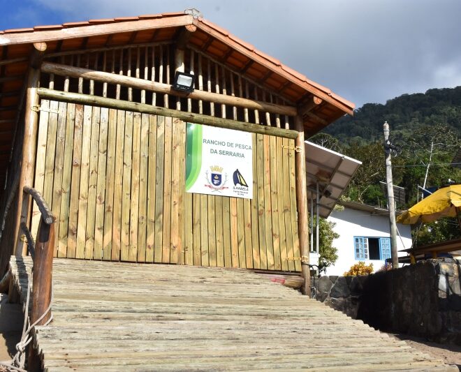Novo Rancho da Serraria: Prefeito de Ilhabela valoriza comun...