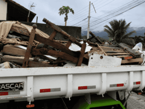 Bota Fora: Prefeitura de Ilhabela Ação no Zabumba