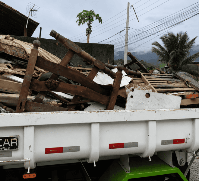 Bota Fora: Prefeitura de Ilhabela Ação no Zabumba
