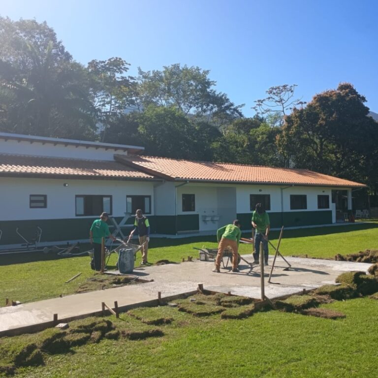 Academia ao Ar Livre na Casa do Caiçara em Ilhabela